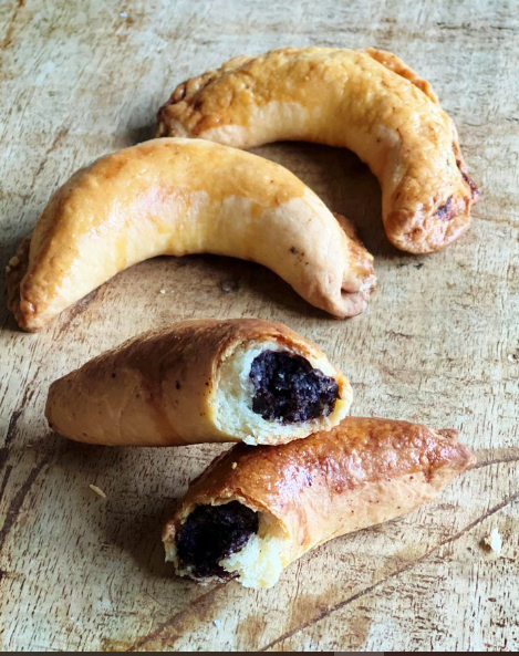 🥐🌼 Poppy Seed Kifli – A Hungarian Classic You’ll Fall in Love With 🇭🇺 Capture d’écran 2025-03-27 215659