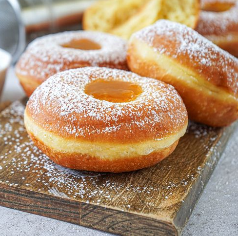 🎭🍩 Farsangi Fánk – Hungarian Carnival Doughnuts 🇭🇺✨ Capture d’écran 2025-03-28 144101