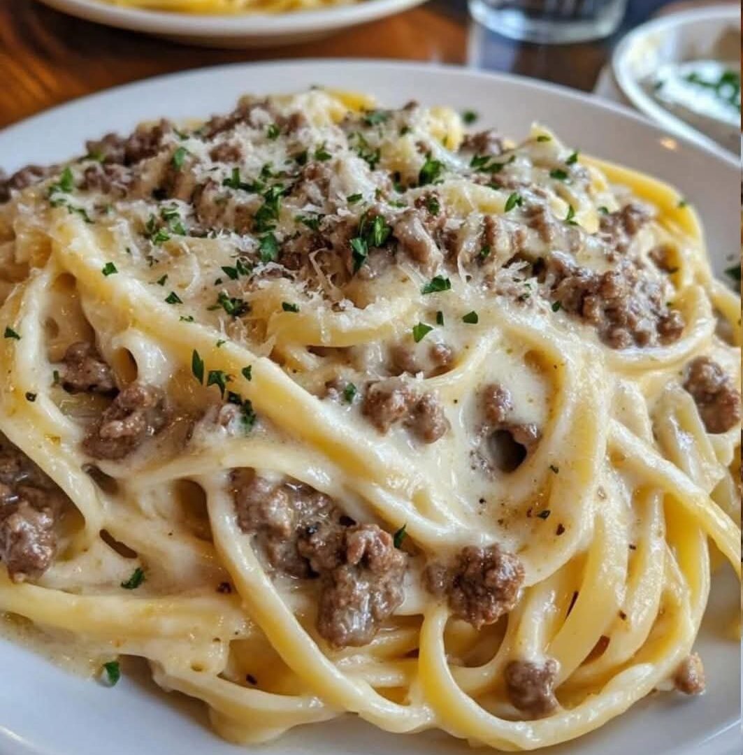 CHEESY GARLIC BUTTER LINGUINE IMG-20251213-WA0054